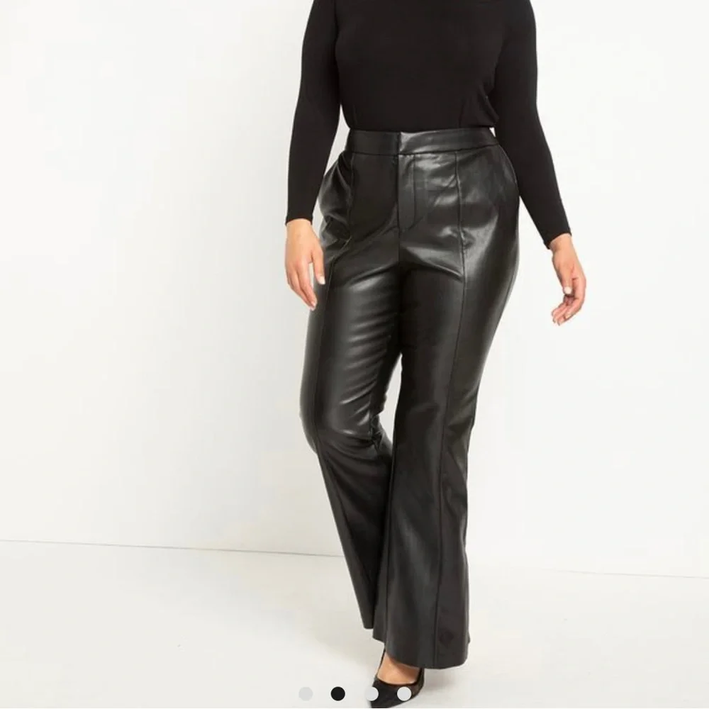 NWT ELOQUII Plus Size Faux Leather Flare Leg Trouser - Picture 2 of 6